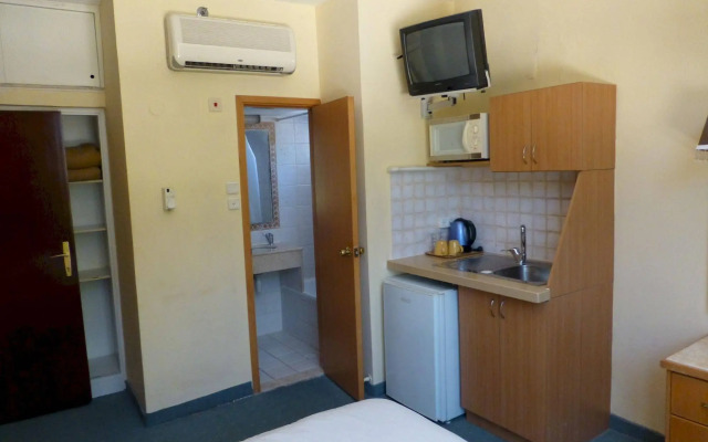 Hotel Marom