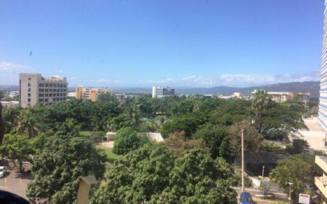 Malia's New Kgn Apartment