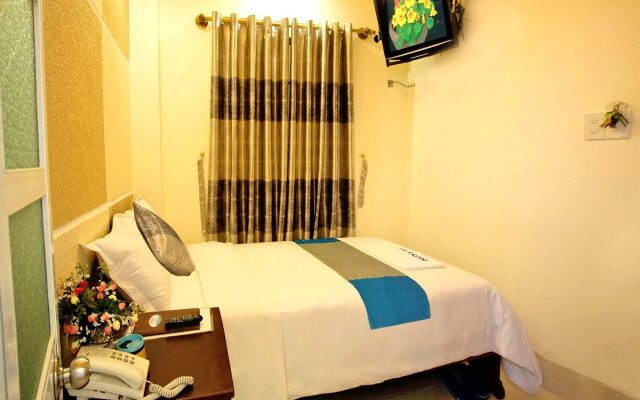 Rosy Hotel Nha Trang