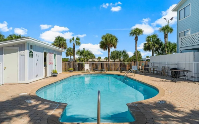 Sand Castles West B28