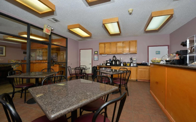 OYO Hotel Ingleside TX