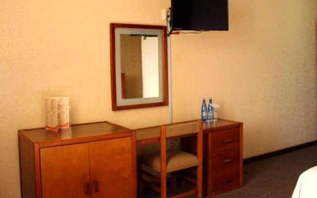 Hotel Excelencia de América