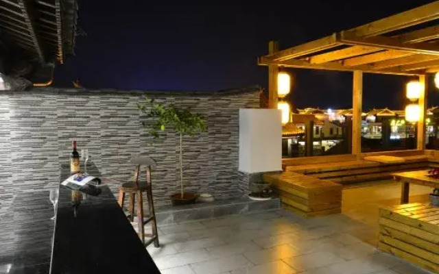 Guixiang Huju B&B (Jianshui Ancient City)