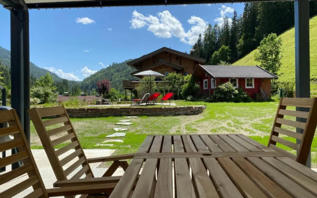 Apartment Steinplatte