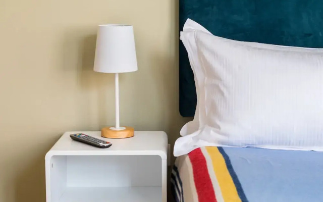 Cool Covent Garden Studio - Netflix Nespresso