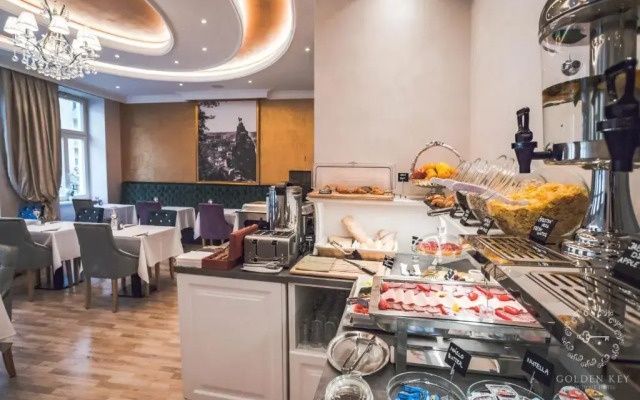 Golden Key Boutique Hotel