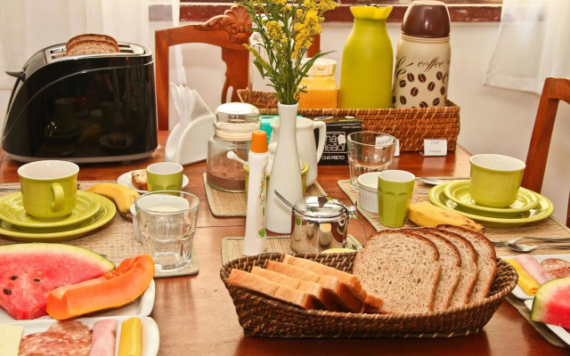 Bed And Breakfast Leblon