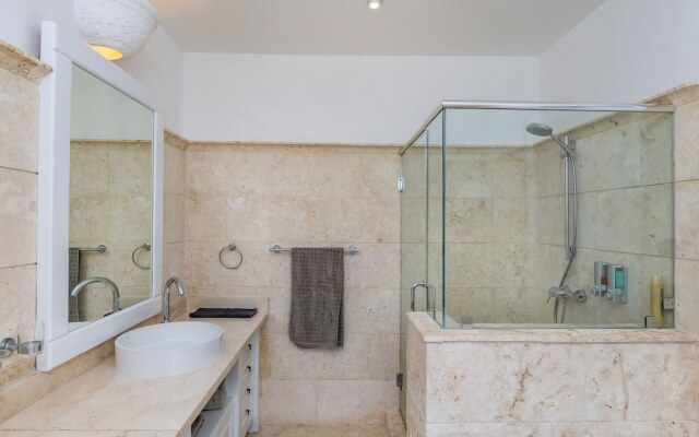 Luxury 2-level villa in Punta Cana