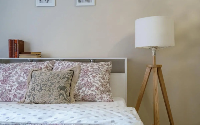 Апартаменты на улице Большая Московская 1-3