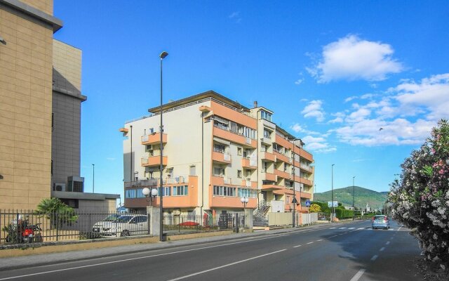 Awesome Apartment in Marinella di Sarzana With Wifi and 2 Bedrooms