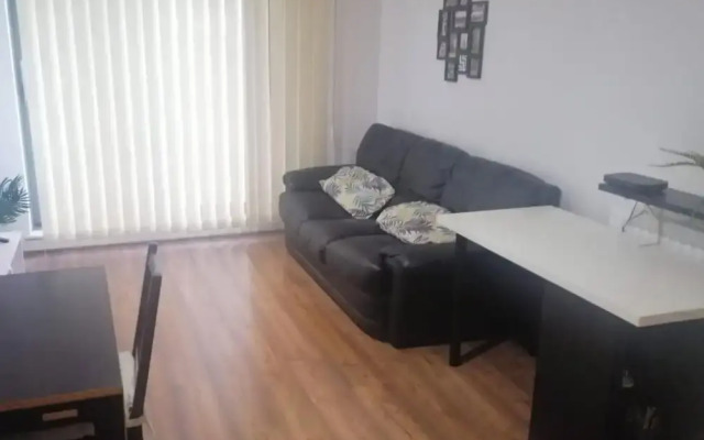 1 Bed Apartment Sleeps 2 With Wi-fi & Tv