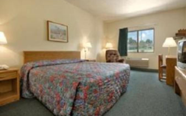 Days Inn by Wyndham Warsaw