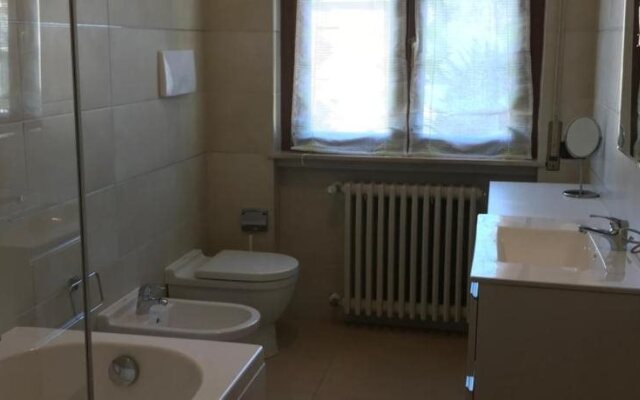 Color House Malpensa B&B