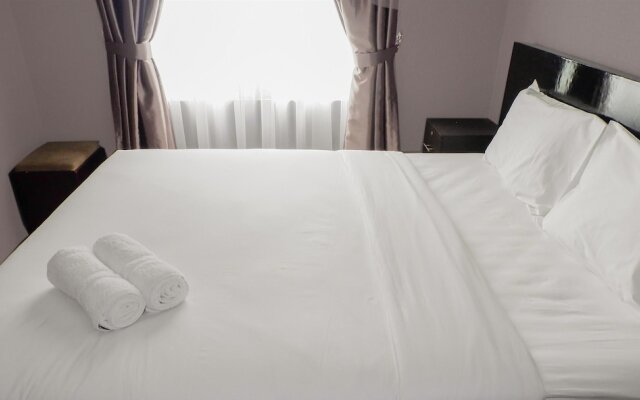 Comfy Apartment at Sudirman Park