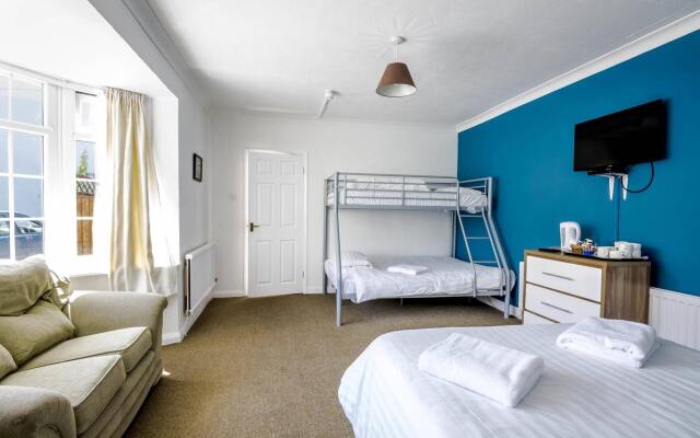 Parsonage Farm Inn