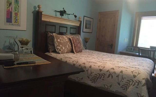 Fox Creek Inn Bed & Breakfast