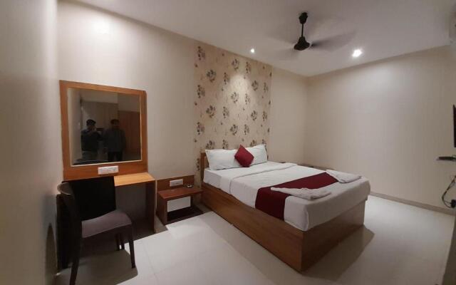 Hotel Shubharambh Lodging & Boarding By WB Inn