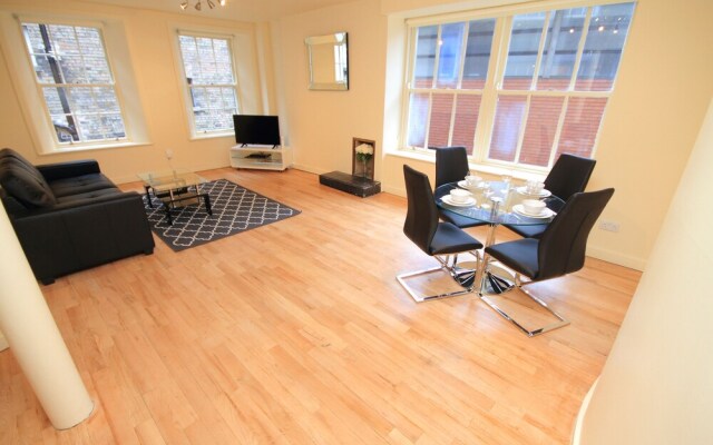 Dame Street Beautiful Apartment