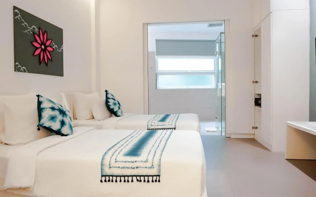 K Gallery Hotel