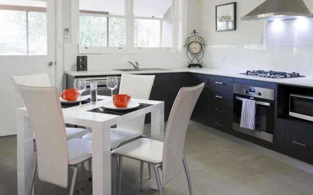 Lake Wendouree Luxury Apartments on Webster