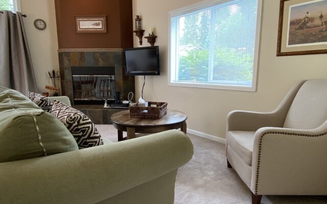 Mountain Harbor #204 2 Bedroom Condo