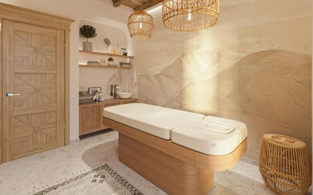 Sirines Luxury Boutique & Spa