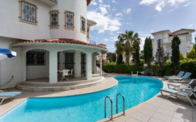 Fancy And Comfortable Villa With Private Pool In Belek