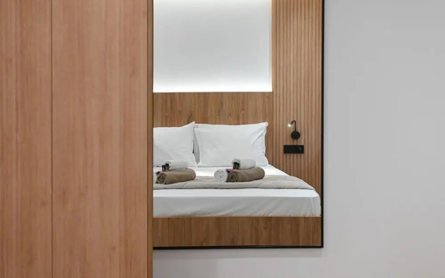 MGK Complex Suite With Private Pool Ligaria Made