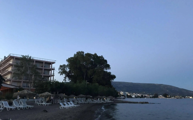 Stefania Beach Hotel