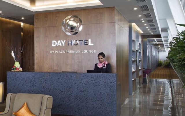 Plaza Premium Day Hotel