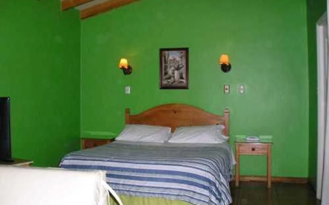 Hotelera Monteblanco Linares