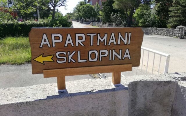 Apartments Sklopina
