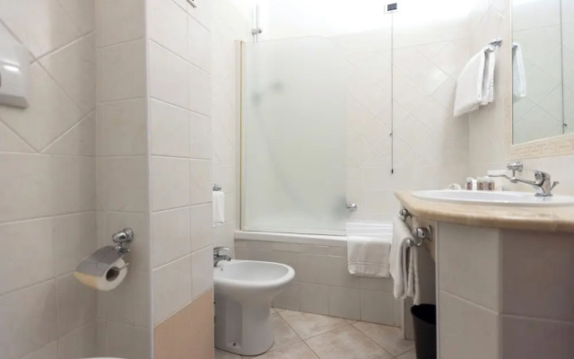 Hotel Ribot with pool in Arborea