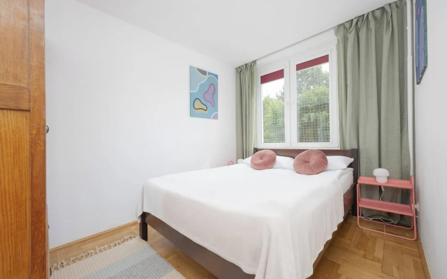 Apartment With Balcony by Renters