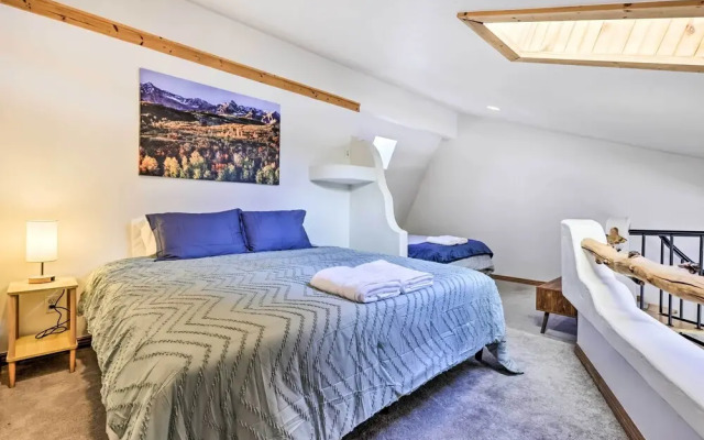 Fraser Mountain Escape w/ Fireplace & Deck!