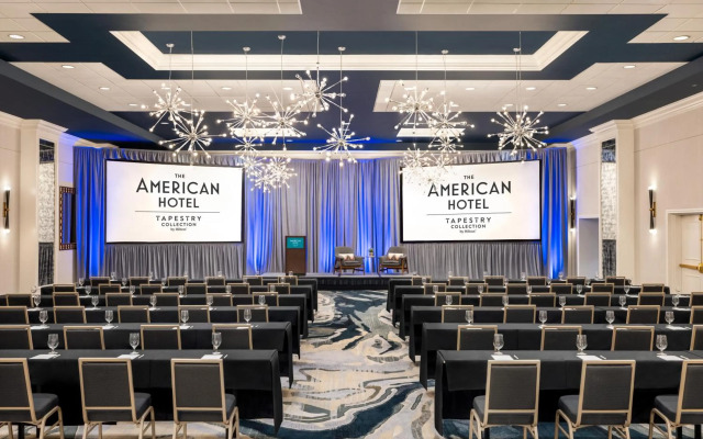 American Hotel Atlanta Downtown, Tapestry Collection Hilton