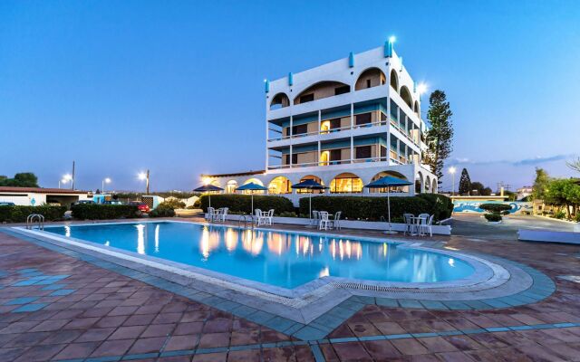 Hotel Tsagarakis Beach