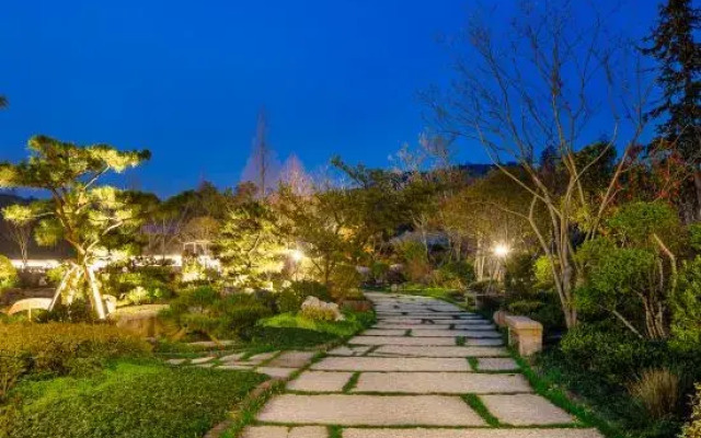 Mogan Mountain · Suzhou Style Garden Hostel