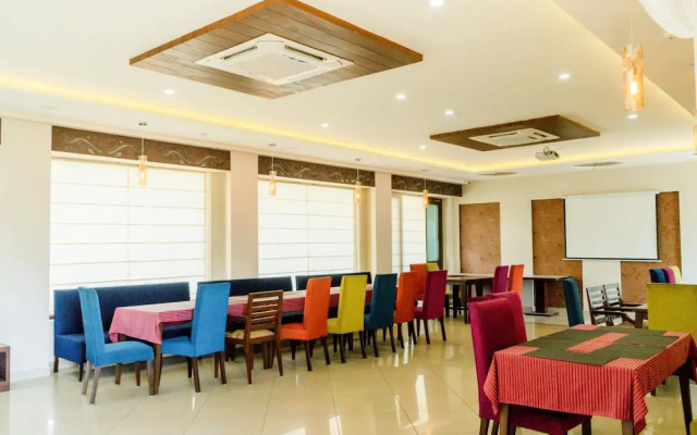 Hotel Orchid Resort