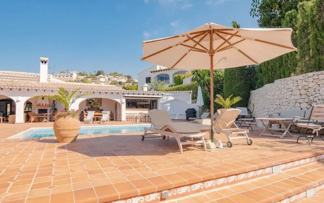 Enticing Villa in Benissa With Swimming Pool