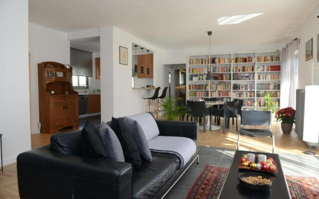 Boutique Apartment in Chalandri