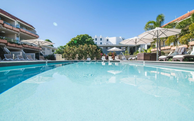 Hotel Laguna