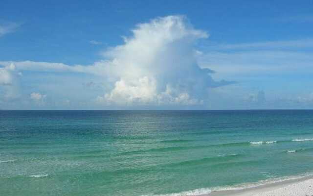 Cosmopolitan Beach Loft by Exclusive 30A