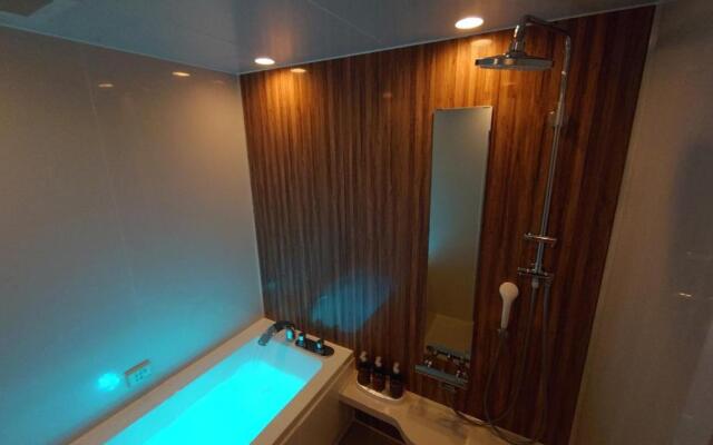Utovilla HOTEL555 沼津店