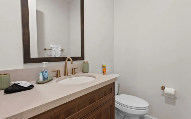 Pine Meadow All Seasons Lodge