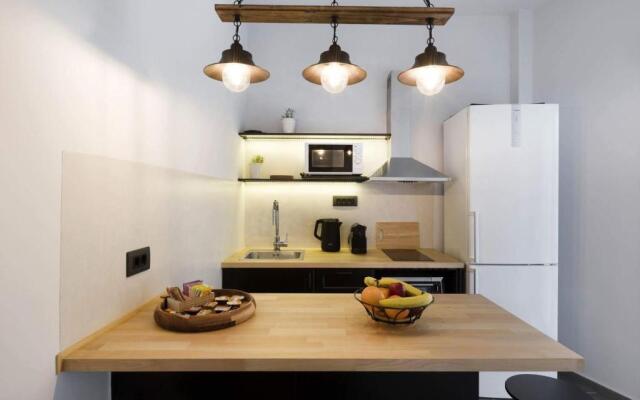 Atmospheric Apartment near Acropolis by CloudKeys