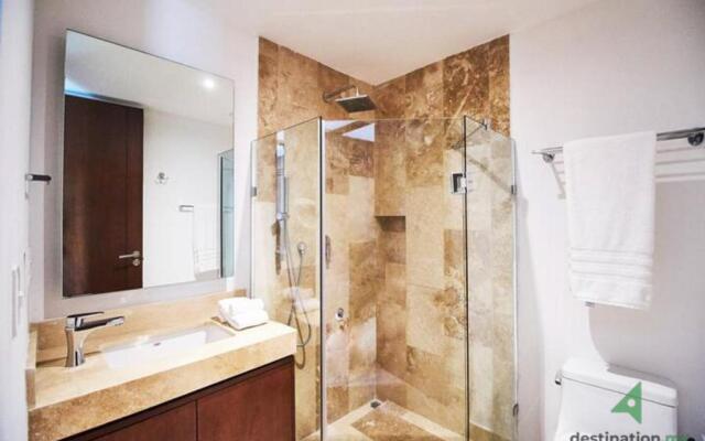3 Bedrooms Apartment with Jacuzzi & Rooftop
