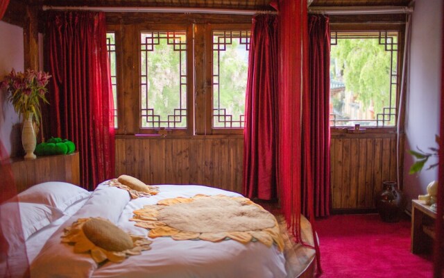 Lijiang Tianlong Inn