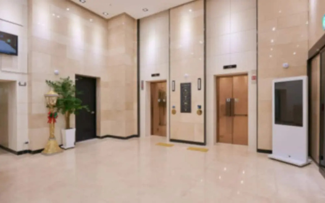 CS Hotel