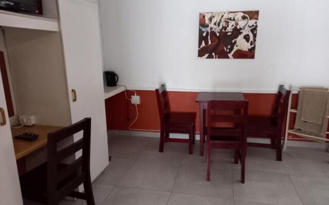 Ashtonville Terraces Guesthouse